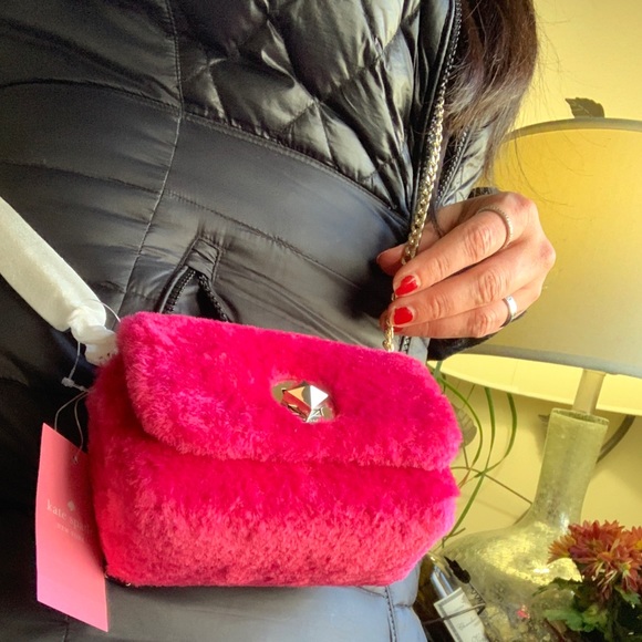 Authentic KATE SPADE FAUX FUR TURNLOCK Small CLUTCH/Crossbody - Picture 10 of 15